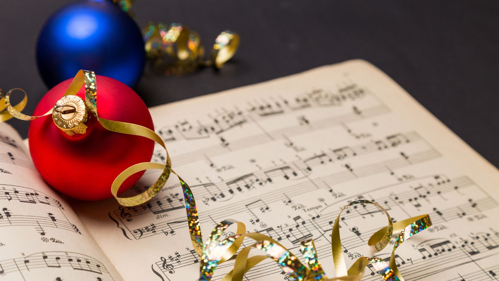 Es Navidad en La Soire Musicale